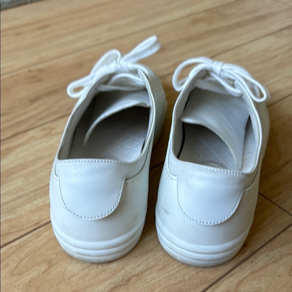 Chanel White Sneakers For Women View 4